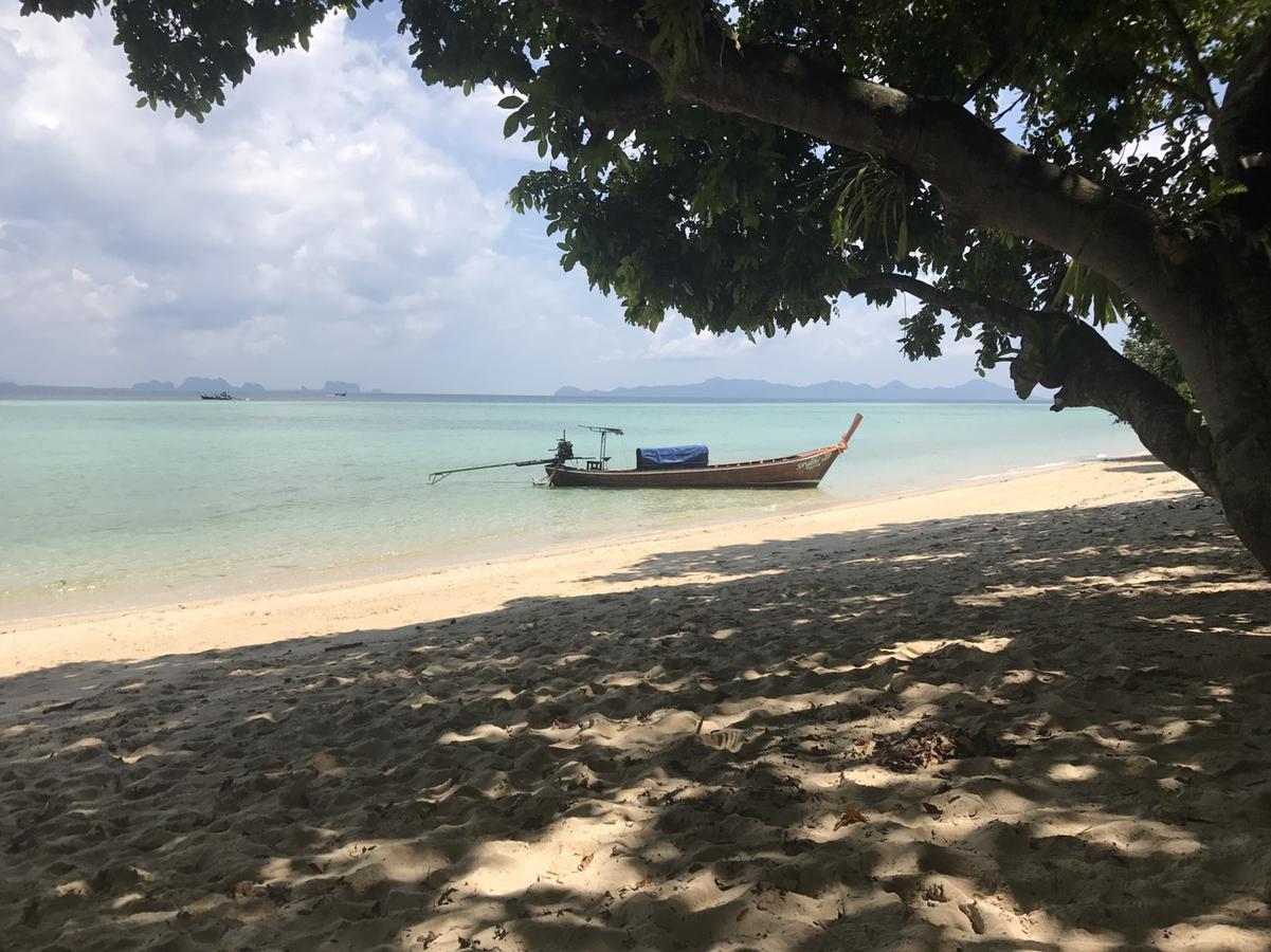 Paradise Beachfront Bungalows 호텔 코크라단 외부 사진