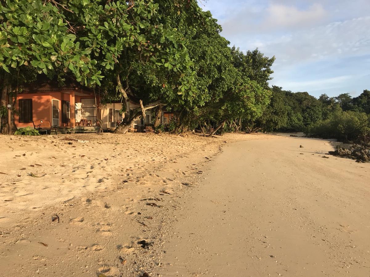 Paradise Beachfront Bungalows 호텔 코크라단 외부 사진